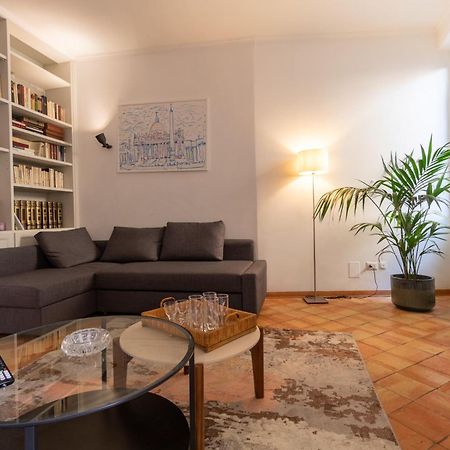 Attico Minerva Con Due Terrazze Apartment Rome Exterior photo